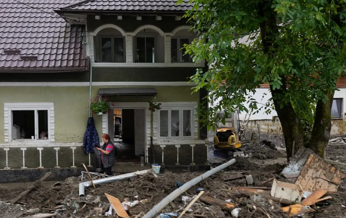 Proprietarii fără asigurare PAD riscă amenzi de 100-500 de lei. Cum se schimbă și impozitul pe locuință