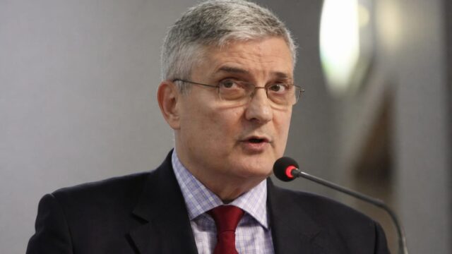 Daniel Dăianu spune că reforma salarizării a intrat în impas. Datoria publică a trecut de 60% din PIB