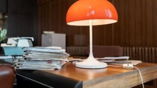 CSM schimbă repartizarea dosarelor din 15 septembrie. Procesele neurgente peste normă intră în registru de așteptare