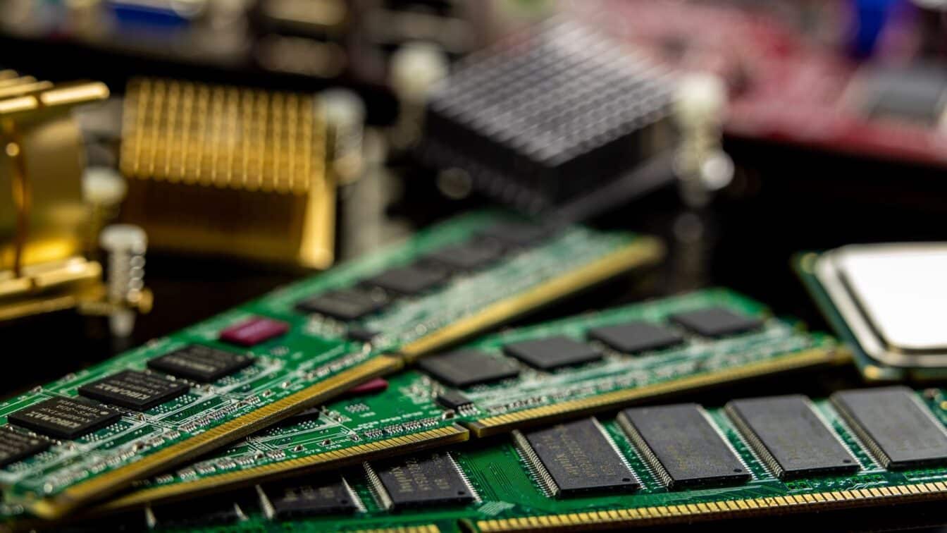 Veniturile din DRAM au urcat la US$154.73 billion în 2Q26