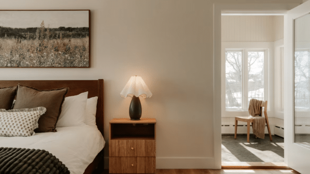 Dormitorul cozy de toamnă: 7 schimbări simple pentru seri mai confortabile acasă