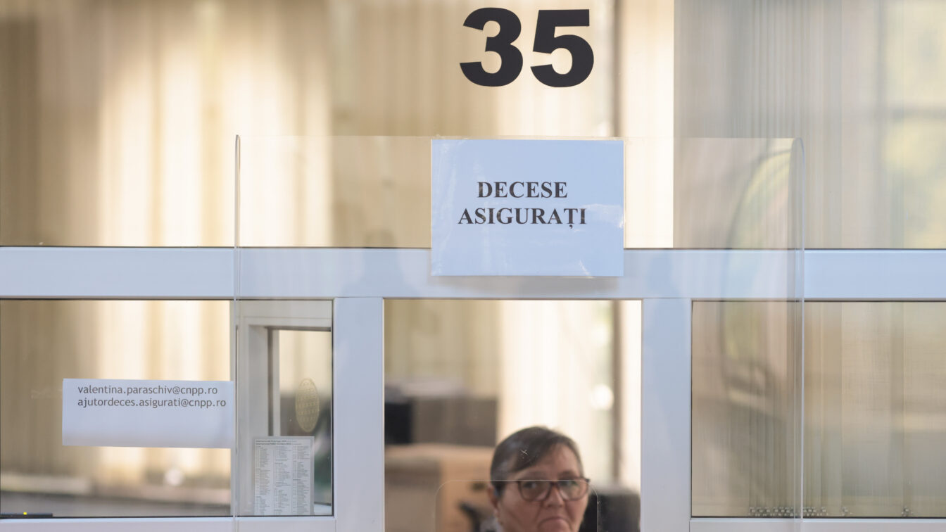 Ajutorul de deces pentru înmormântarea unui pensionar este de 9.192 de lei din martie 2026, față de 8.620 de lei
