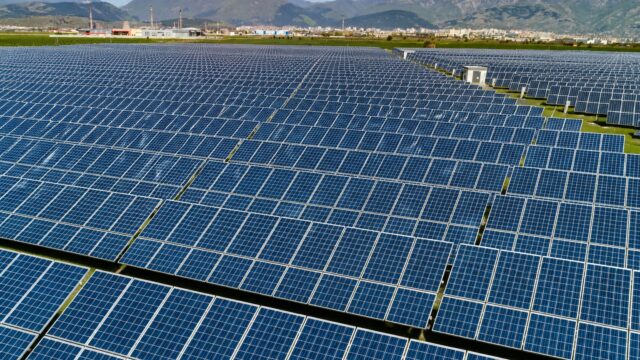 Dama Solar, investiție de 520 de milioane de euro în Arad, ar putea depăși recordul fotovoltaic al UE