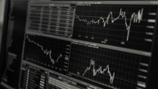Cum să te protejezi ca investitor după atacul cibernetic de la Depozitarul Central