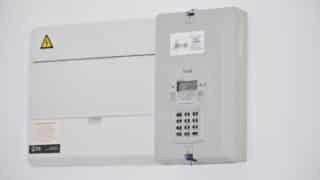 Factura la electricitate ar putea crește cu 74 de lei lunar la 200 kWh, în scenariul central pentru ofertele noi
