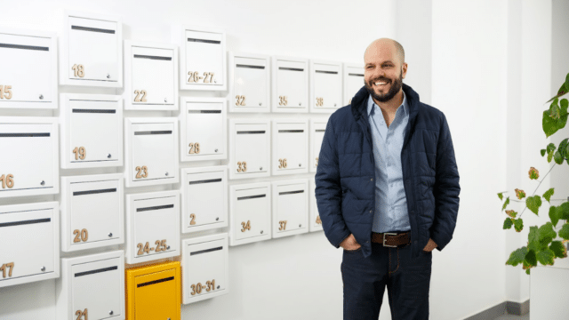 Digitalizarea schimbă modul de administrare al blocurilor. De ce tot mai multe asociații migrează spre soluțiile online?