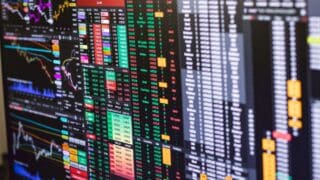 Fondurile hedge long-short sistematice pe acțiuni au câștigat 3,46% în septembrie, iar cele fundamentale au pierdut în medie 0,55%