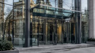 Companiile de la bursă au câștigat 17,3 miliarde de lei în valoare după menținerea ratingului României