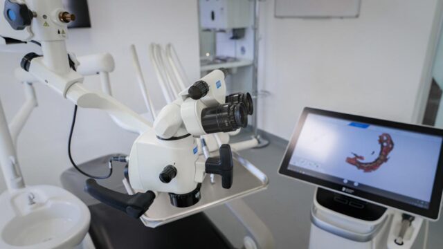 Cum planificarea digitală a zâmbetului schimbă abordarea cazurilor complexe la Mb Dental Târgu Mureș