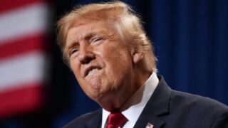 Donald Trump a câștigat peste 1,4 miliarde de dolari din cripto, inclusiv din comisioanele cumpărătorilor