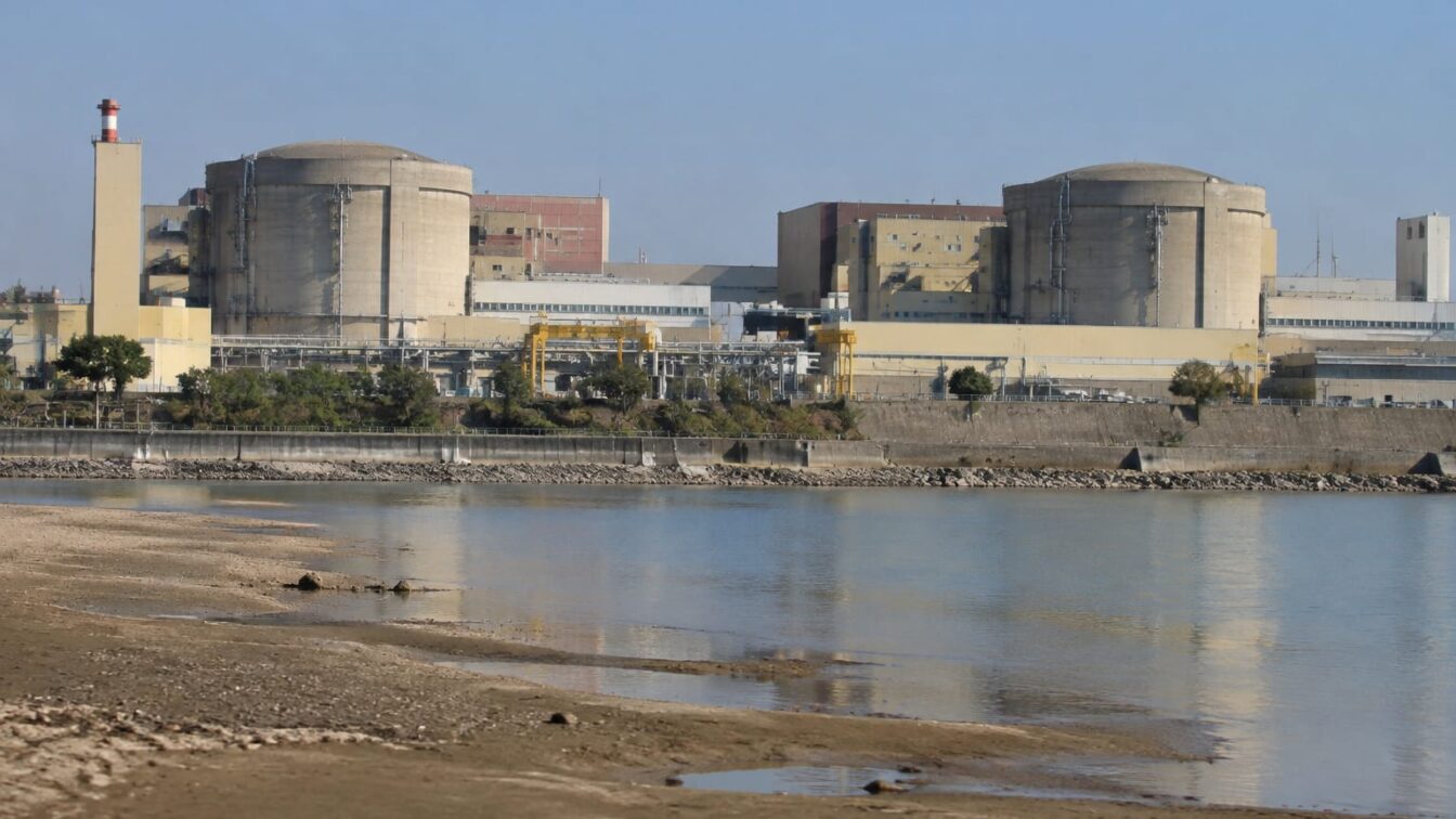 Nuclearelectrica reduce profitul brut estimat la 1,404 miliarde lei, în scenariul repornirii pe 1 noiembrie