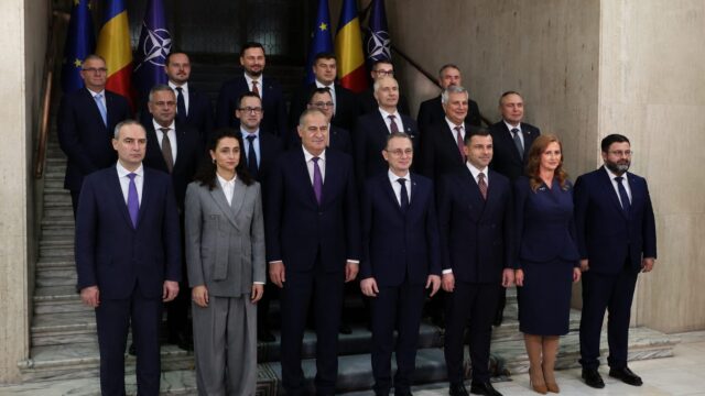 Programul Niculescu prevede eliminarea impozitului minim pe cifra de afaceri de la 1 ianuarie 2027