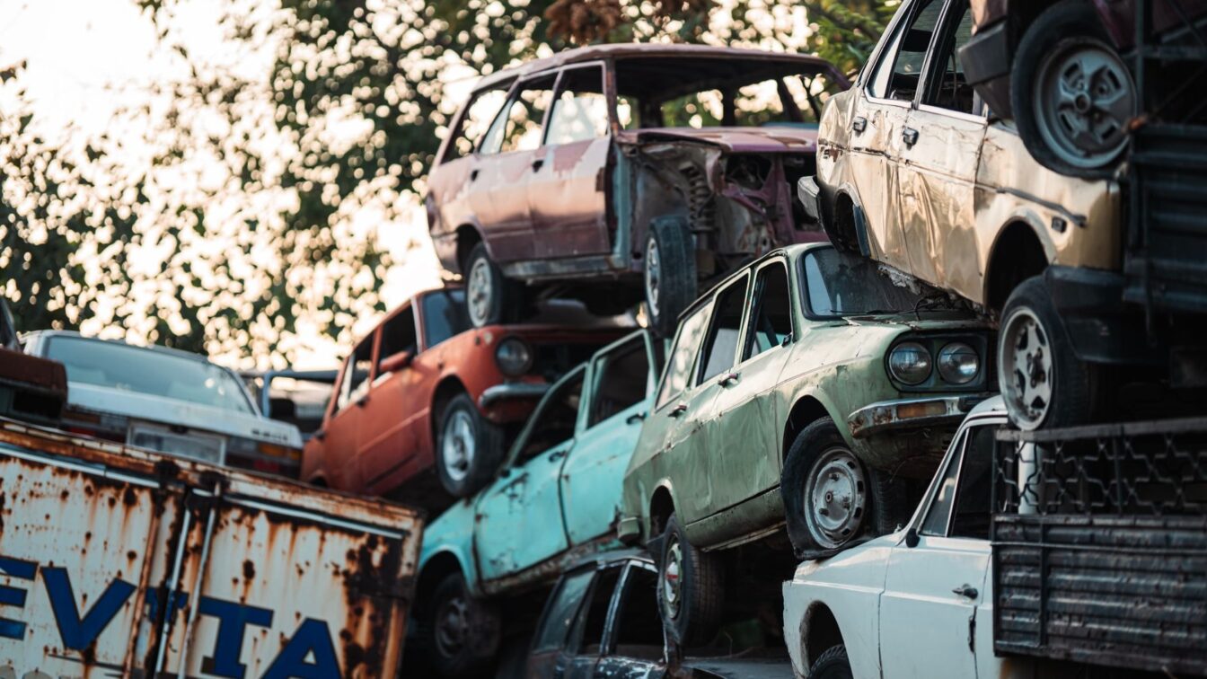 Cumpărarea unei mașini prin Rabla 2026 depinde de buget. Ce ajutor se acordă în funcție de motorizare