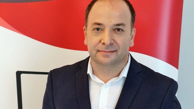 S&P păstrează România în categoria recomandată investițiilor, dar avertizează asupra riscului de retrogradare