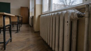 Claudiu Manda cere fonduri urgente pentru spitale și școli, cu sprijinul PNL limitat de condițiile fiscale