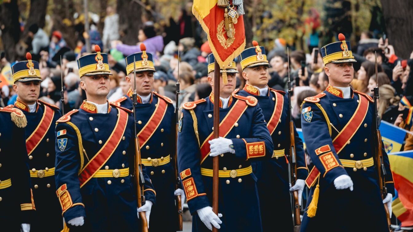 Cât încasează un militar în 2026 și ce intră în venit, de la 4.348-5.970 lei net pentru soldați și gradați
